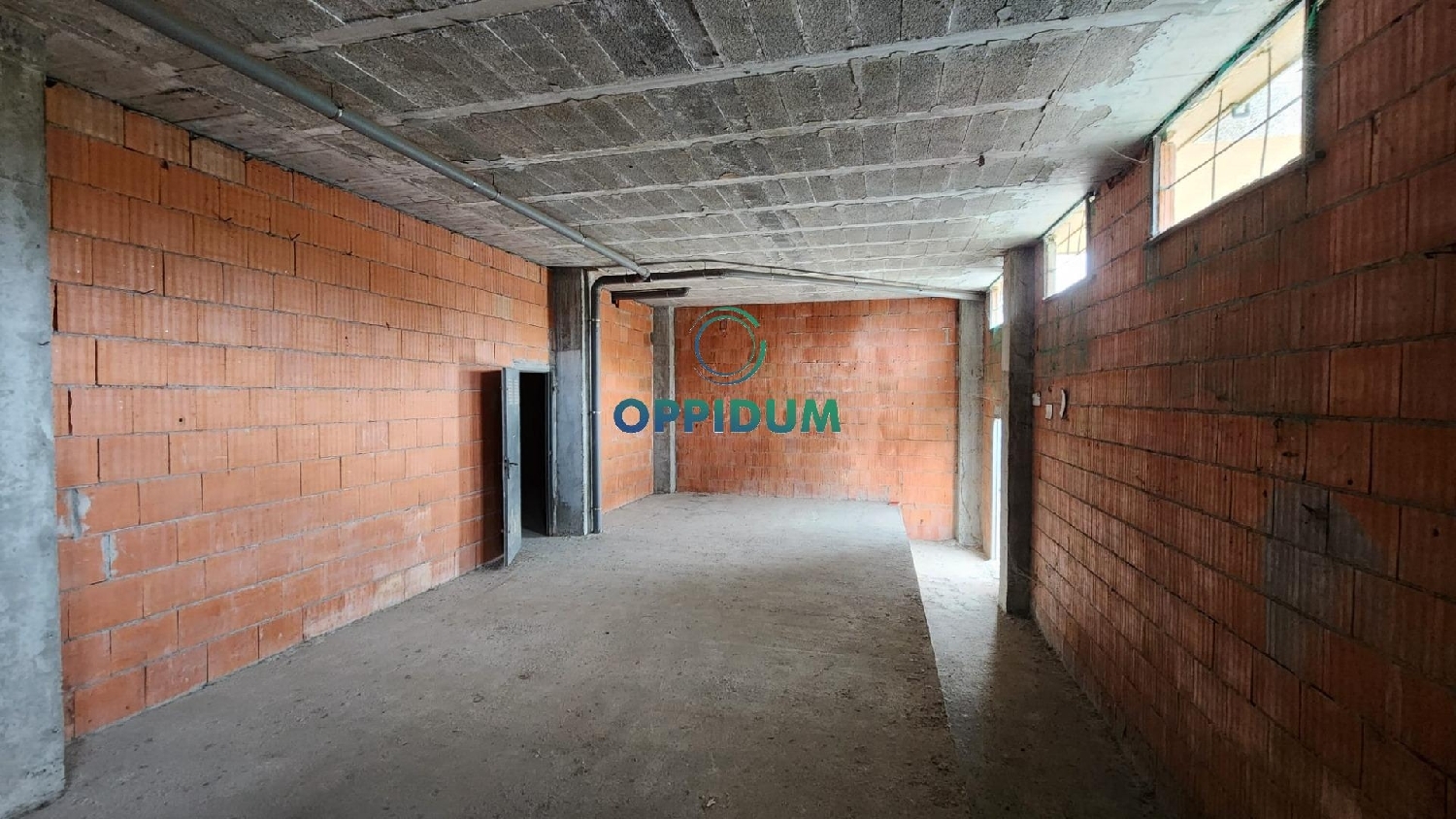  en venta local A Lamestrega Betanzos 5