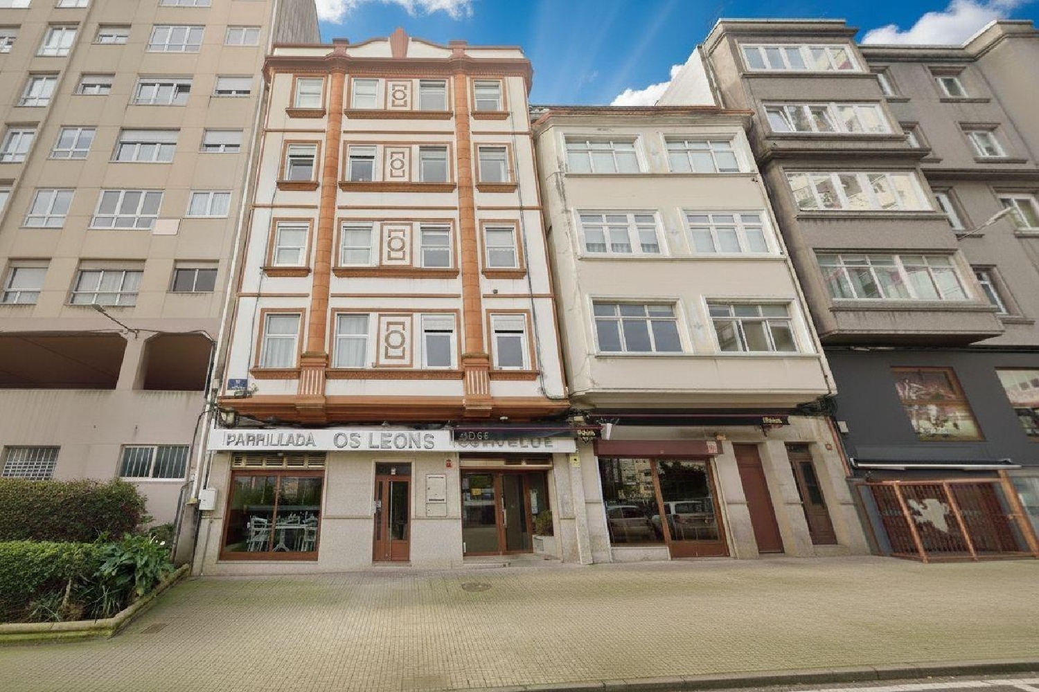  en venta local Agra De Ozán Coruña 2