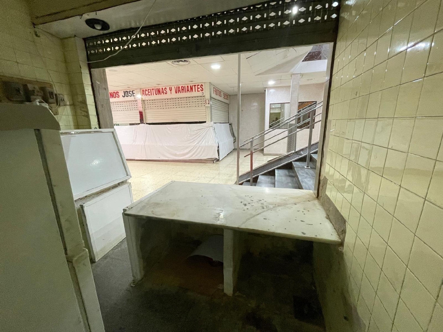  te koop bedrijfsruimte Alicante Centro 03001 Alacantí 2