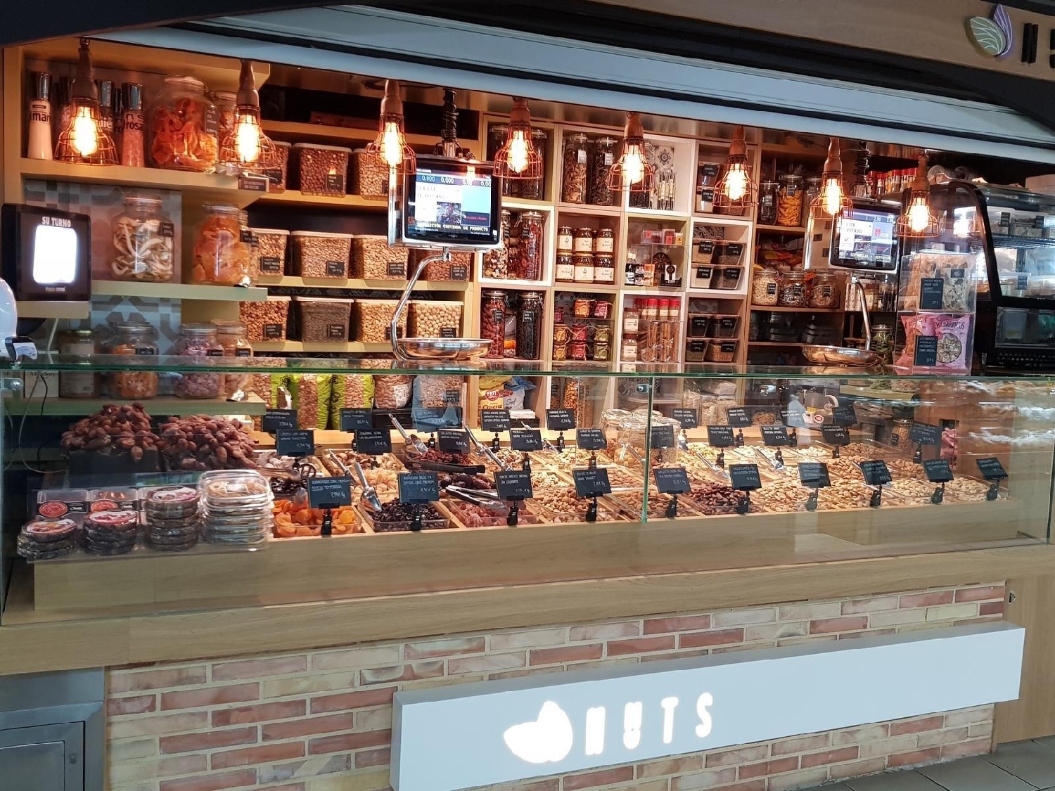  te koop bedrijfsruimte Alicante Centro 03001 Alacantí 3