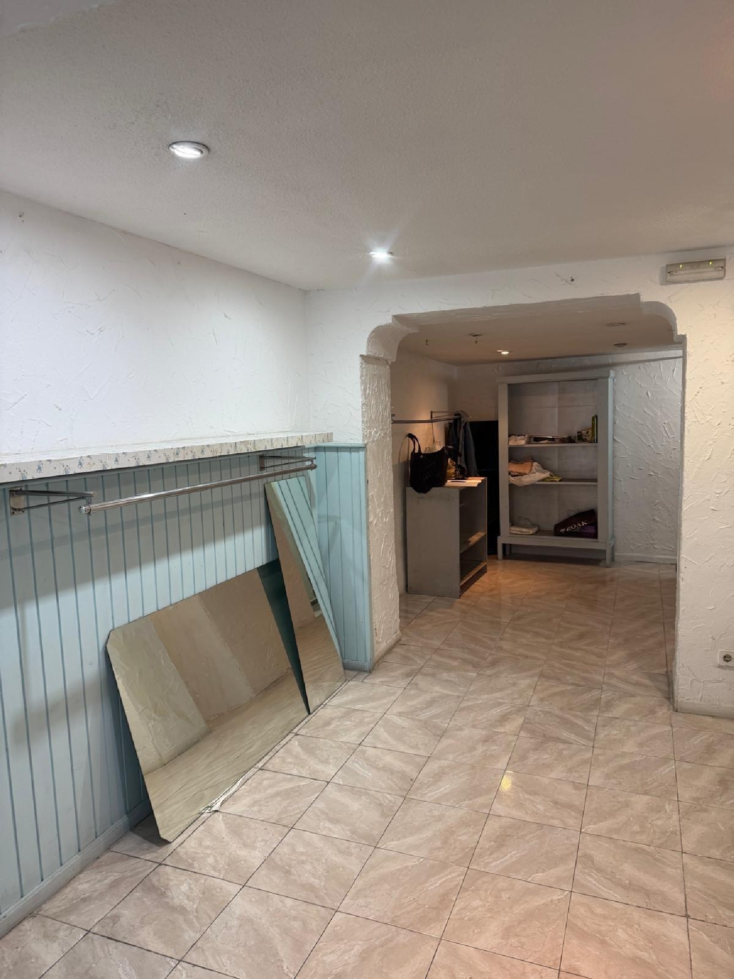  te koop bedrijfsruimte Alicante Centro 03001 Alacantí 3