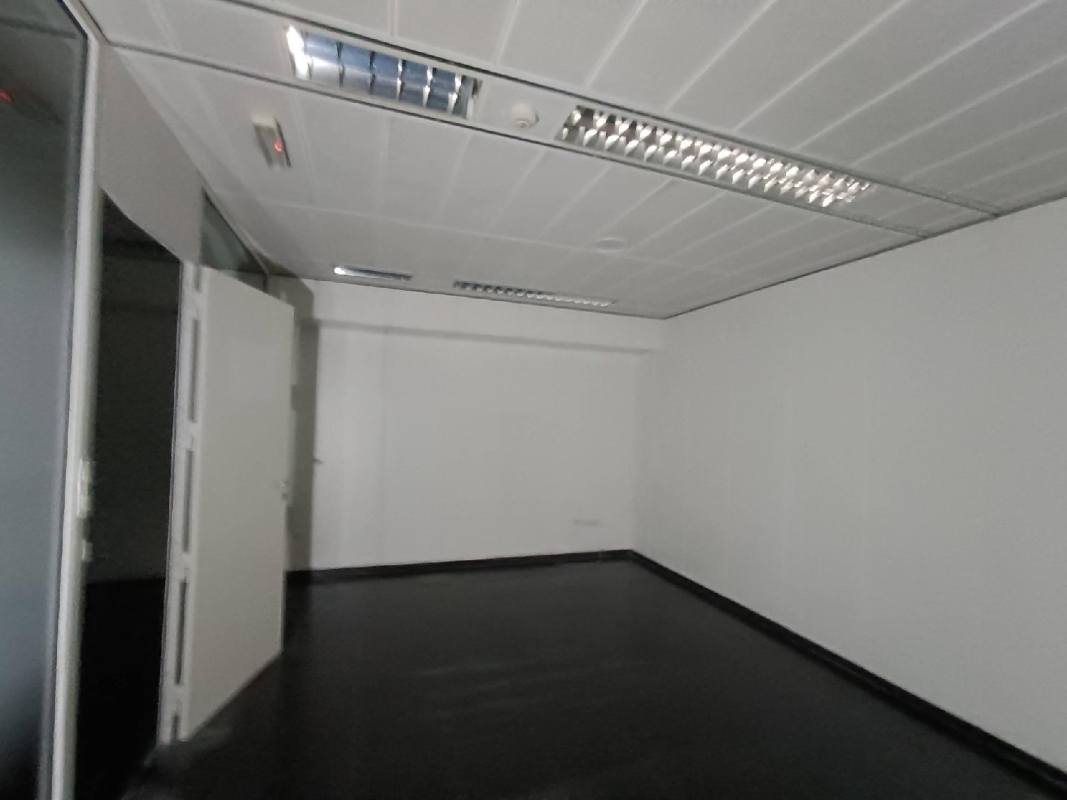 te koop bedrijfsruimte Alicante Centro 03001 Alacantí 6