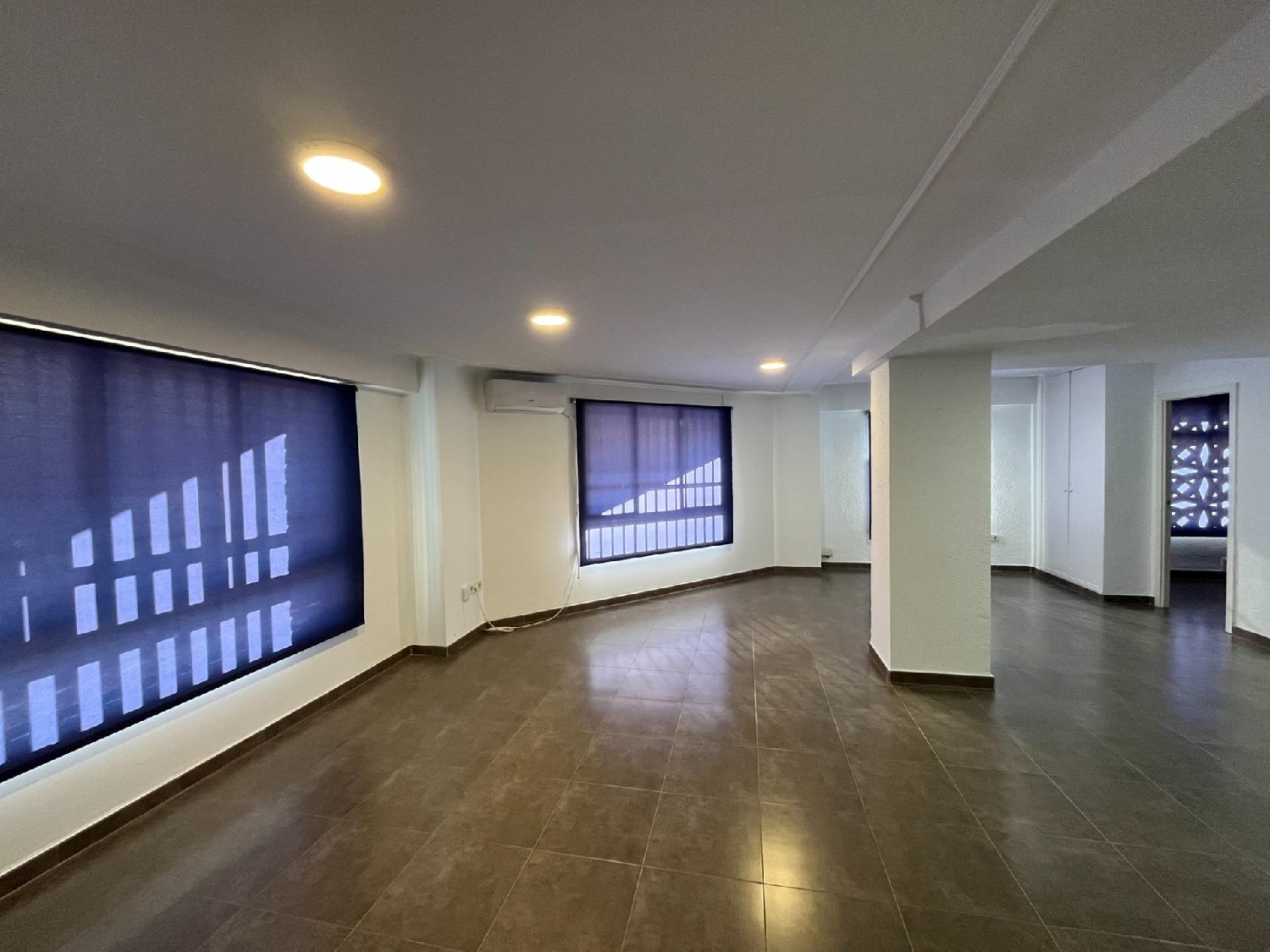  te koop bedrijfsruimte Alicante Centro 03001 Alacantí 3