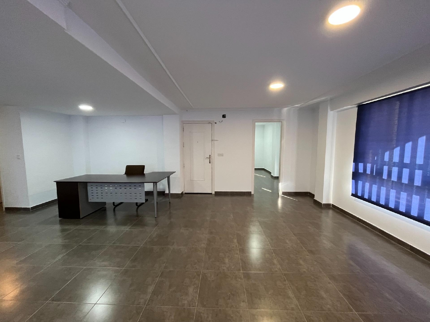  te koop bedrijfsruimte Alicante Centro 03001 Alacantí 2