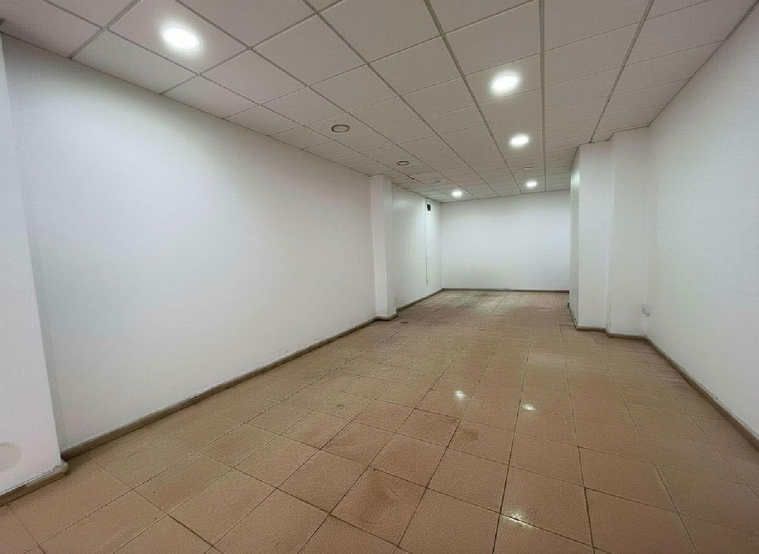  te koop bedrijfsruimte Alicante Centro 03001 Alacantí 6