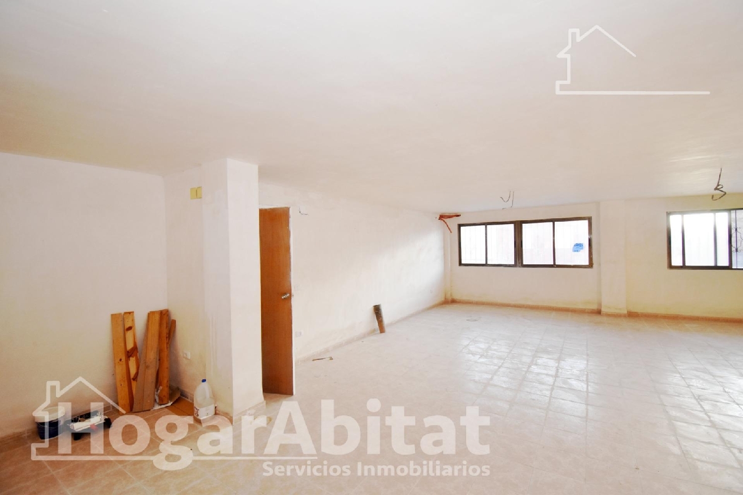  en venta local Almazora Plana Alta 4