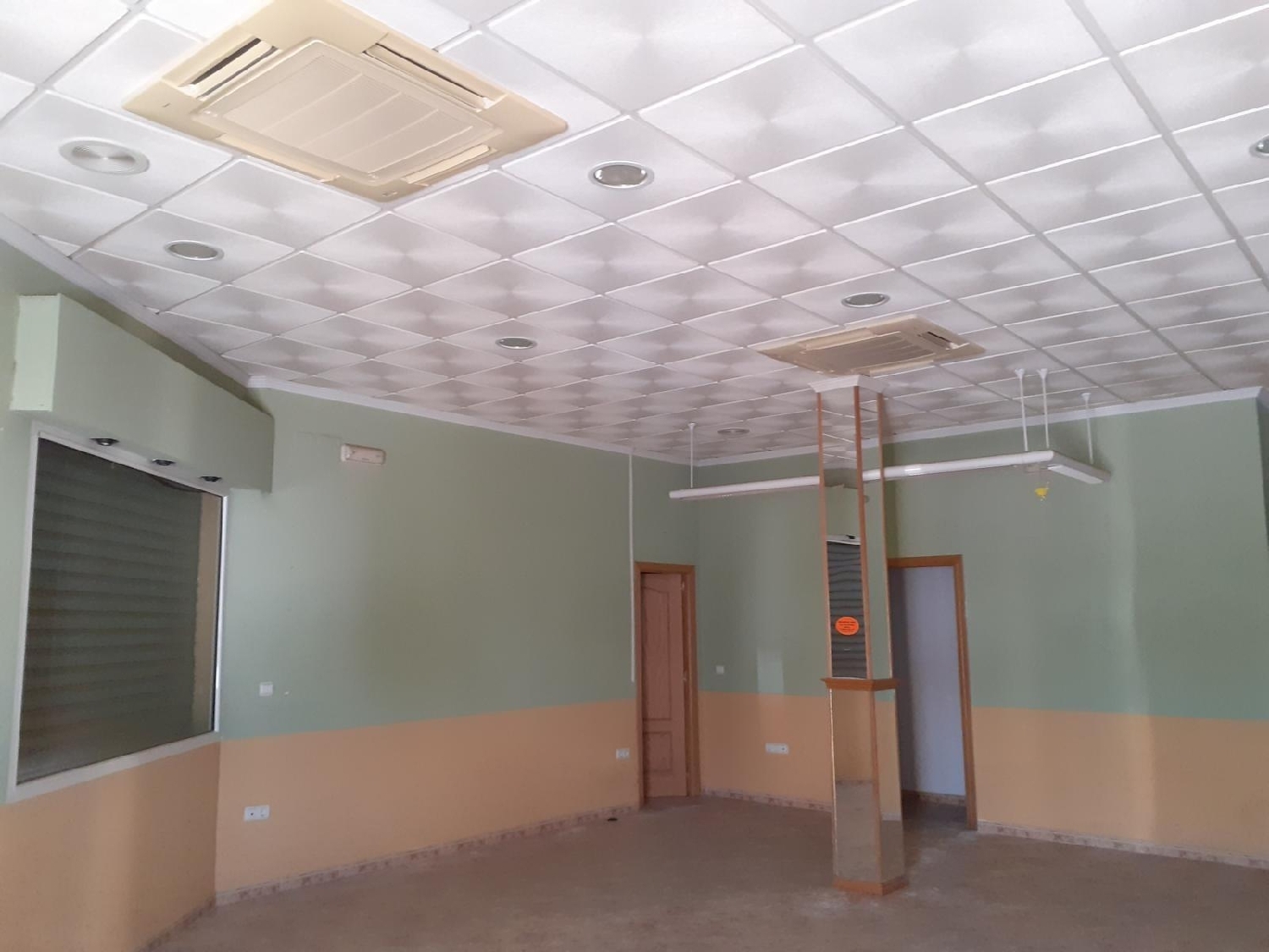  till salu lokal Almodóvar Del Río Valle Medio Del Guadalquivir 3