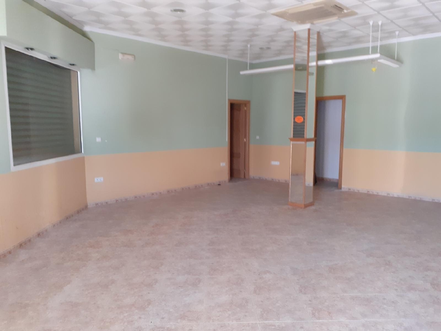  till salu lokal Almodóvar Del Río Valle Medio Del Guadalquivir 4