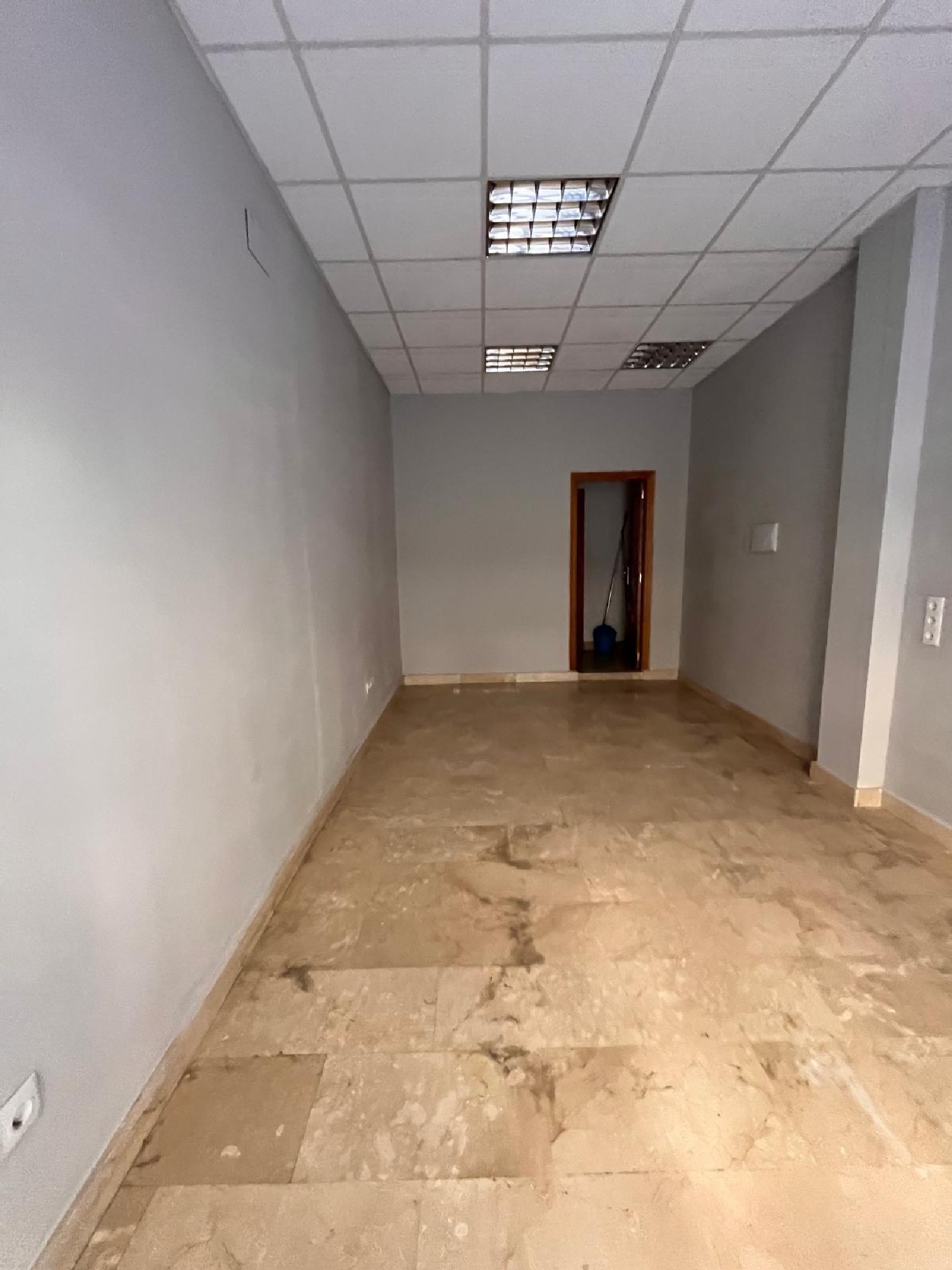  te koop bedrijfsruimte Alzira Ribera Alta 4