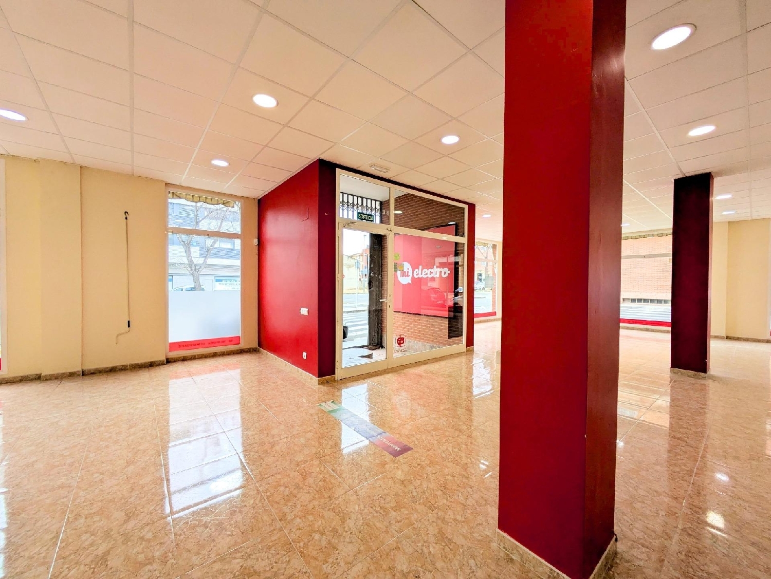  en venta local Amposta Montsià 7