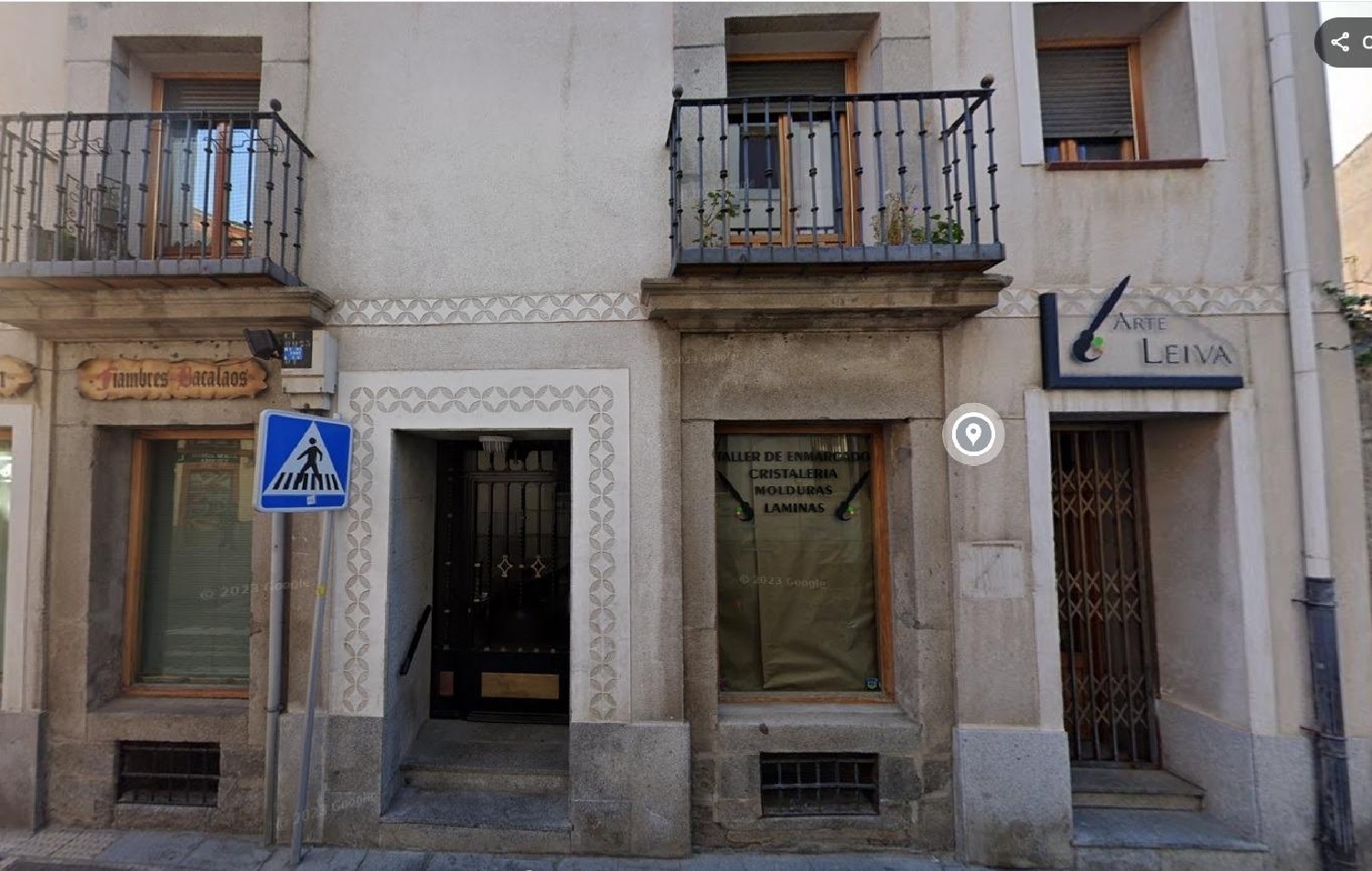  en venta local Aquelavila Arzúa 1