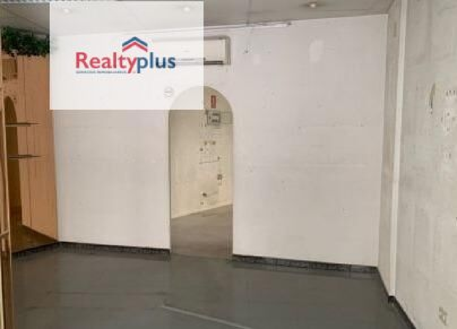  en venta local Aquelavila Arzúa 2