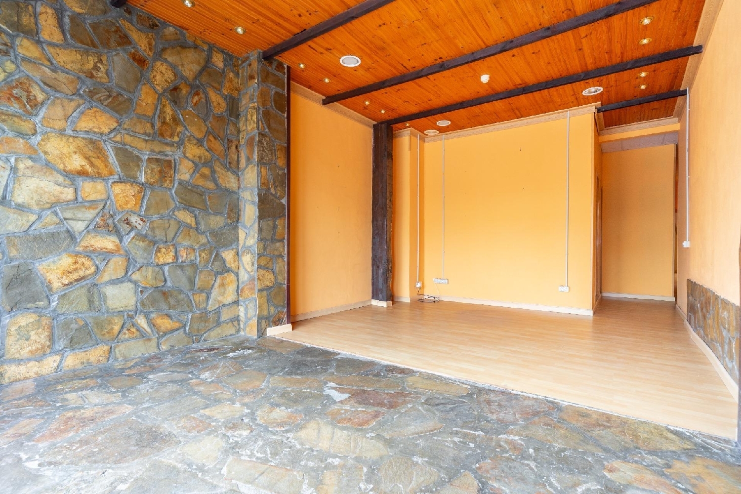  for sale commercial premise Avilés Avilés 2