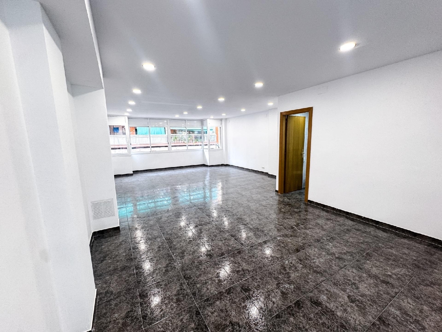 te koop bedrijfsruimte Badalona Centro 08912 Barcelonès 5