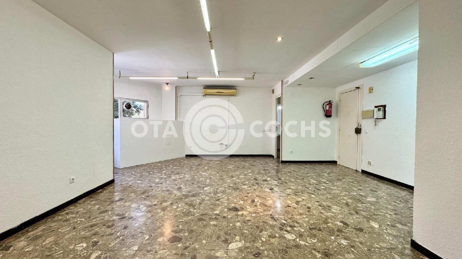  à vendre local commercial Barriada Les Tres Creus Bages 5