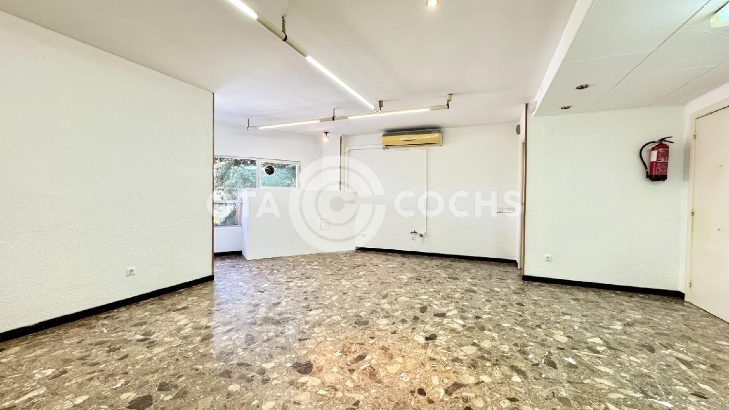  à vendre local commercial Barriada Les Tres Creus Bages 4