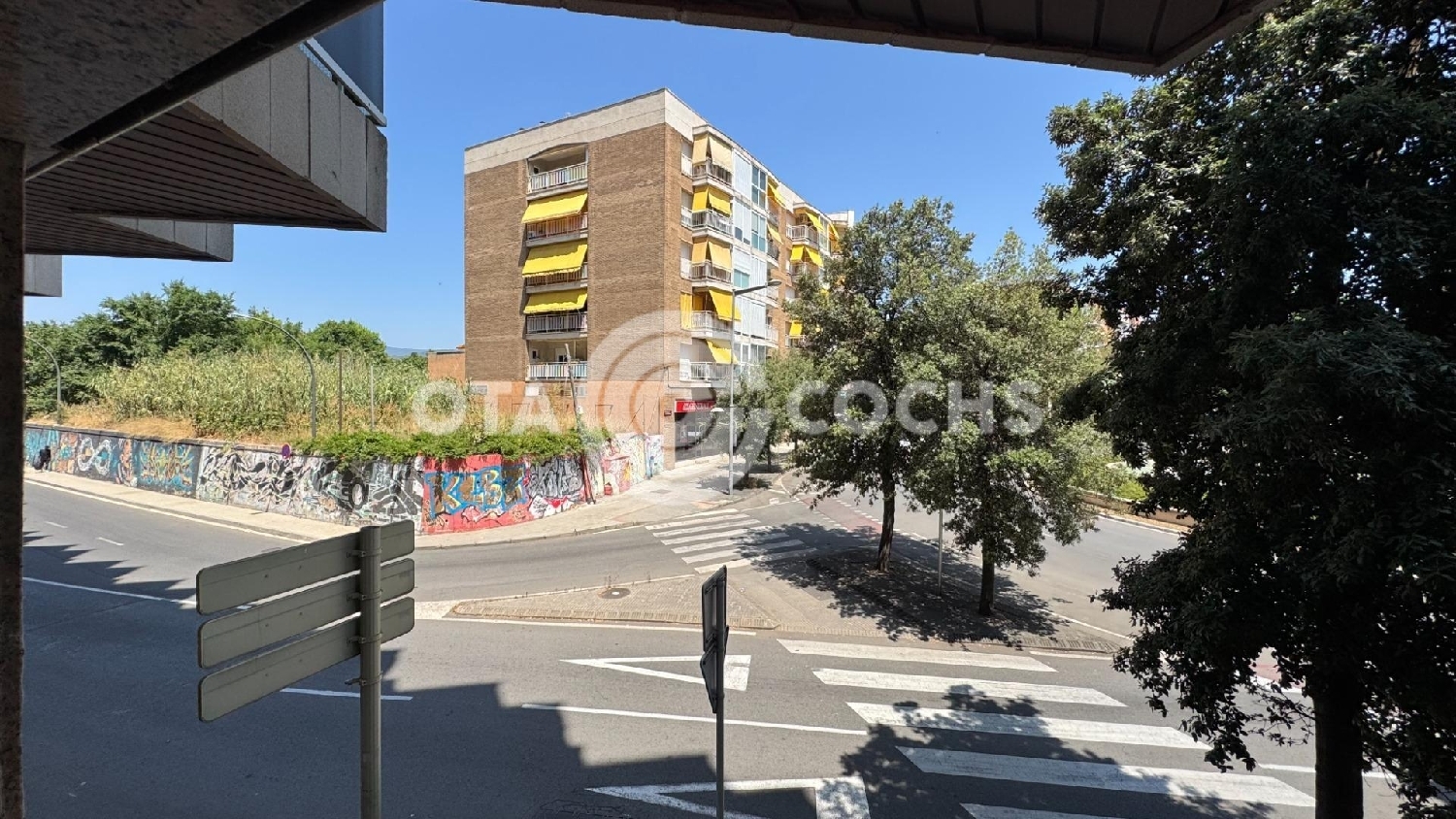  à vendre local commercial Barriada Les Tres Creus Bages 2