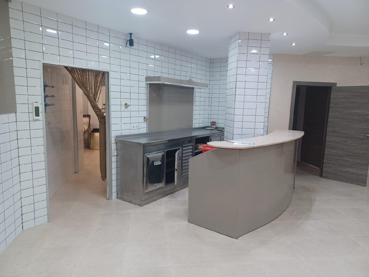 till salu lokal Barriada Les Tres Creus Bages 2