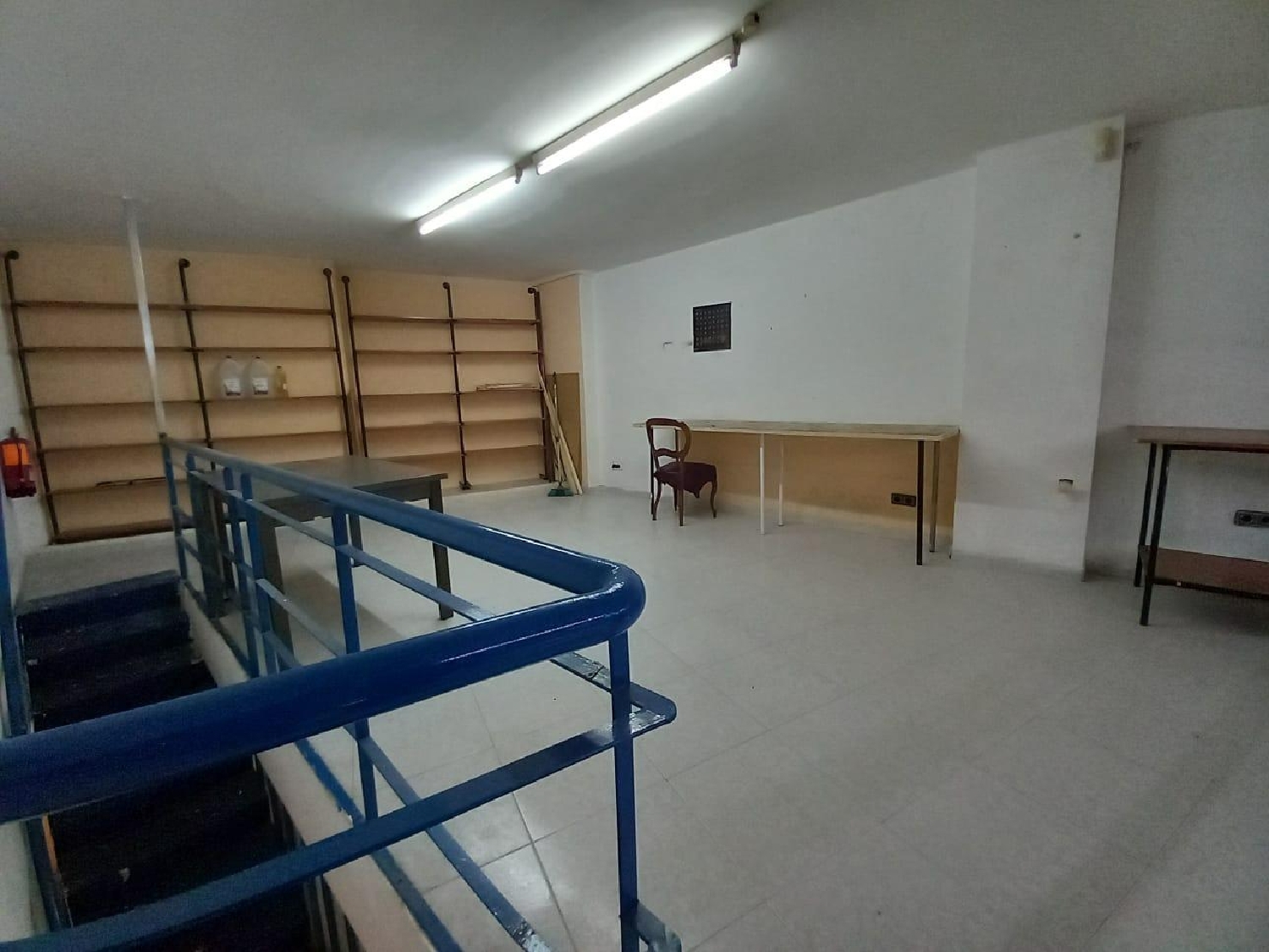 for sale commercial premise Barriada Les Tres Creus Bages 4