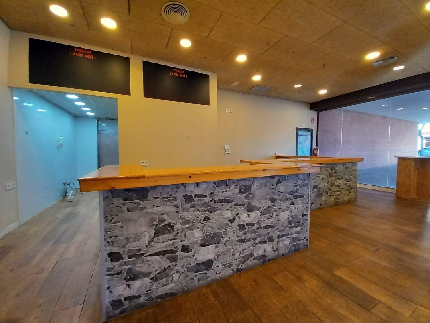 for sale commercial premise Barriada Les Tres Creus Bages 5