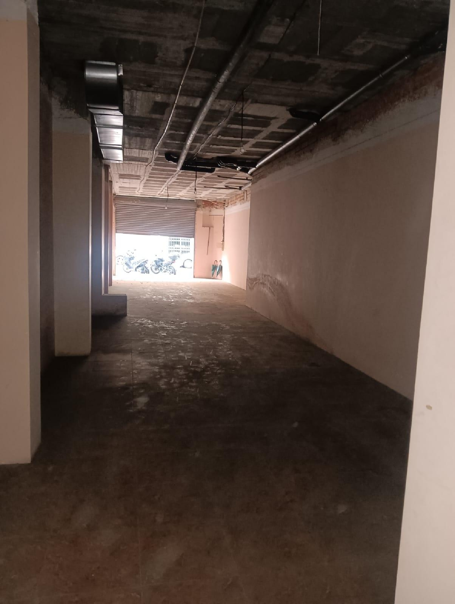 for sale commercial premise Barriada Les Tres Creus Bages 5