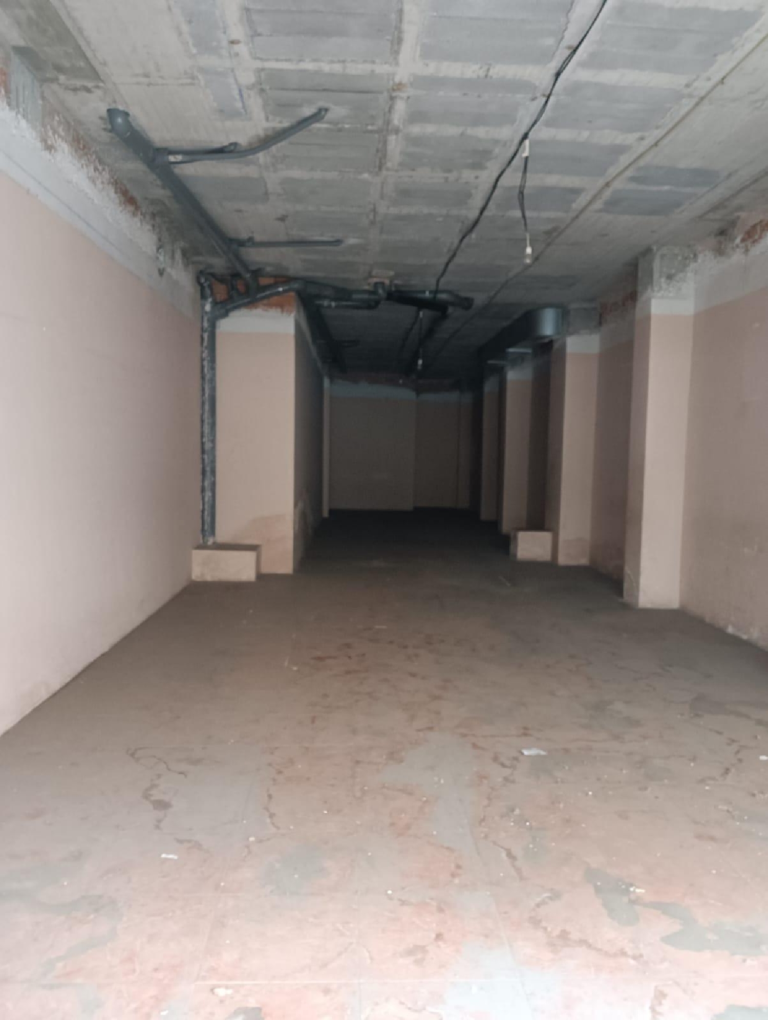 for sale commercial premise Barriada Les Tres Creus Bages 3