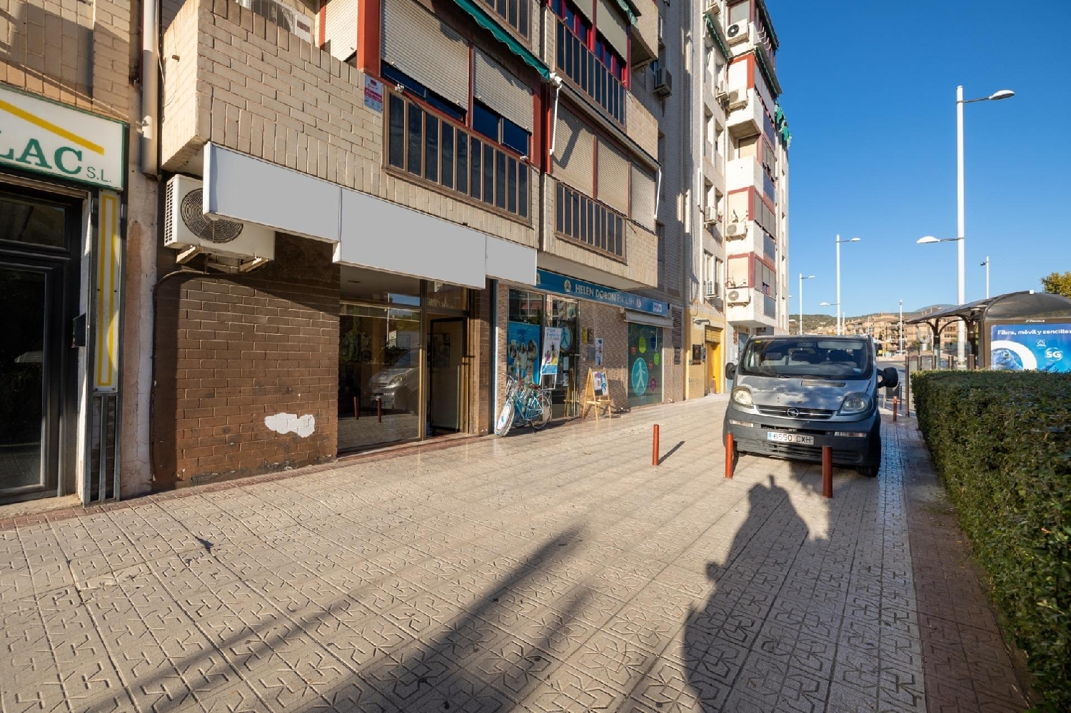  te koop bedrijfsruimte Barrio De Granada Alacantí 7