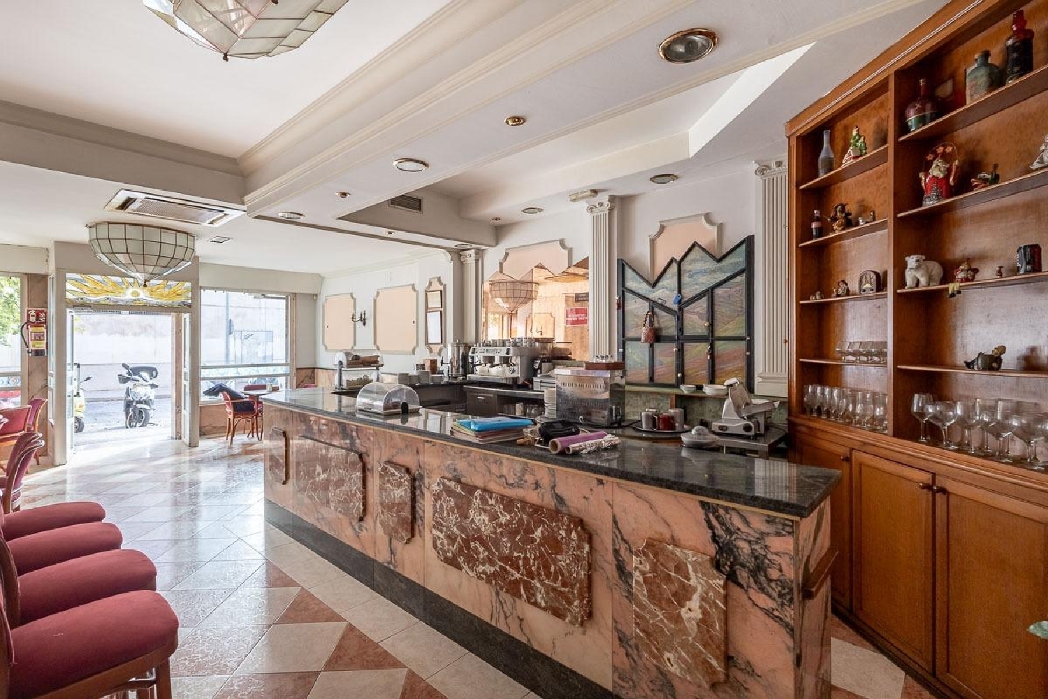 till salu lokal Barrio De Granada Alacantí 5