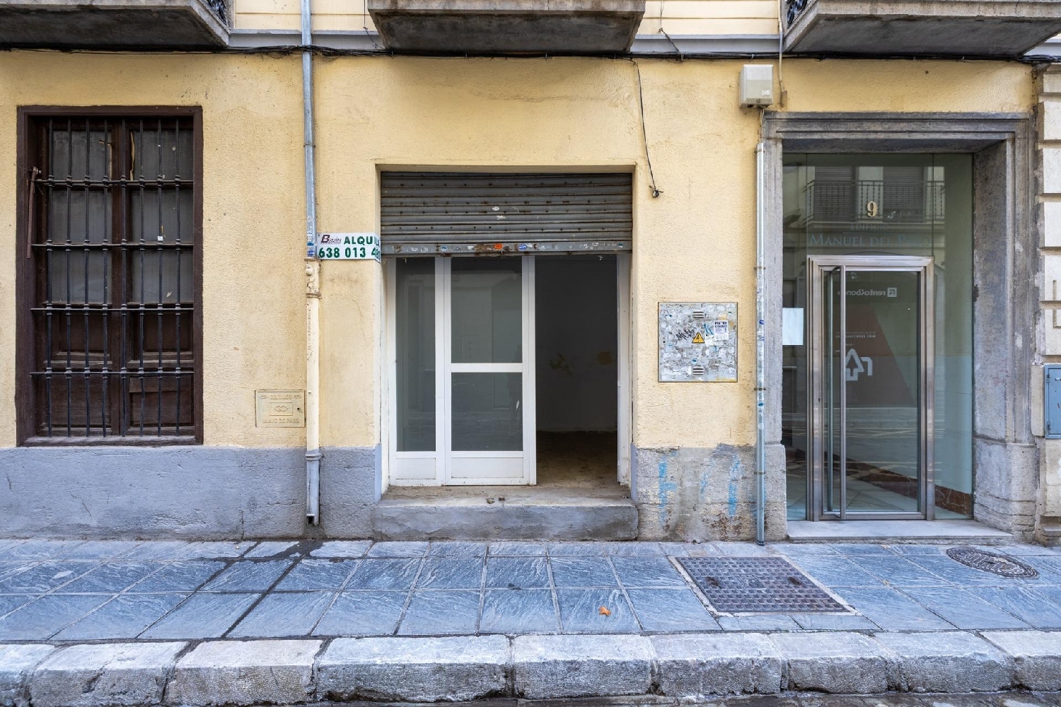  till salu lokal Barrio De Granada Alacantí 5