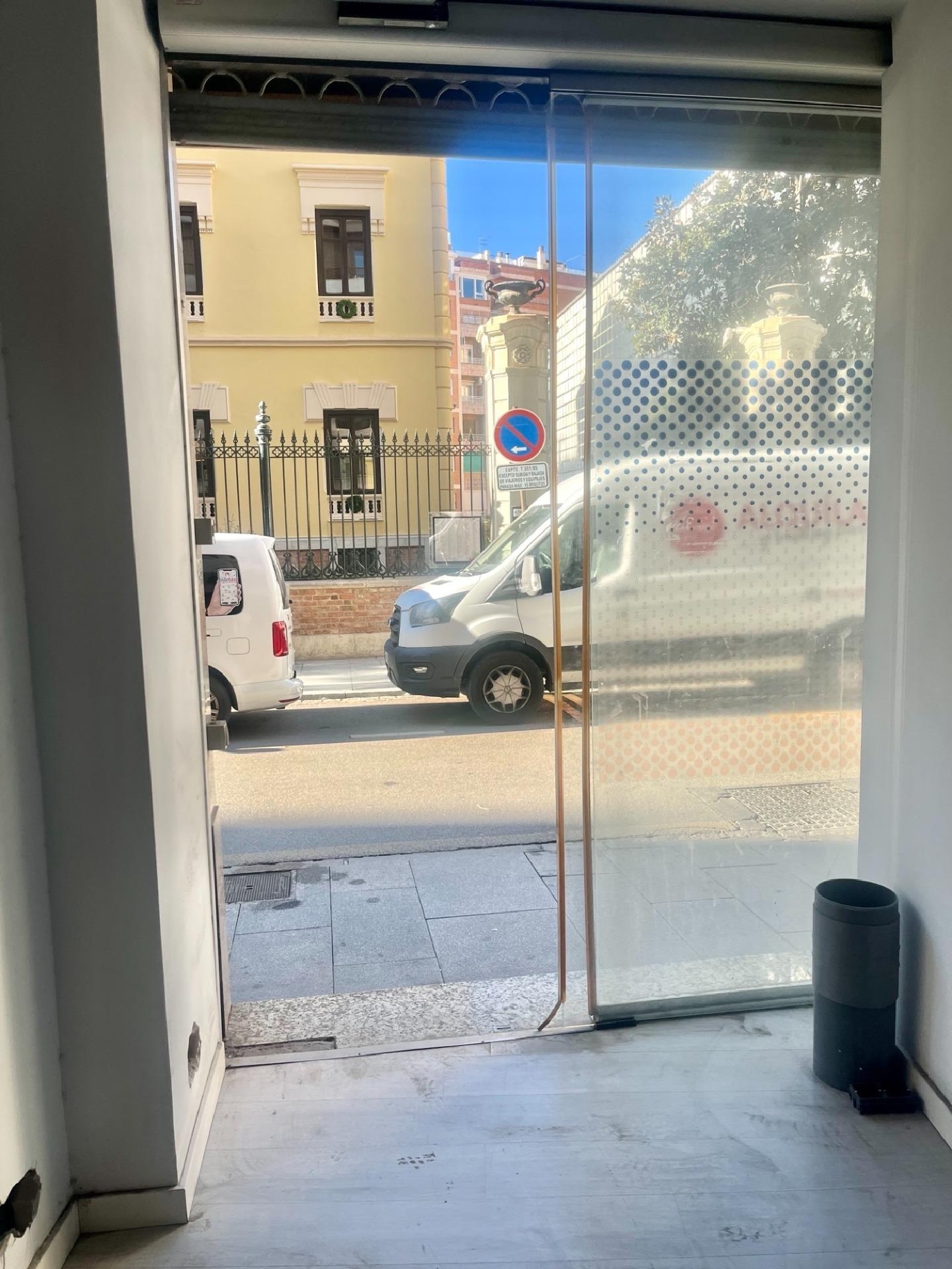  for sale commercial premise Barrio De Granada Alacantí 3