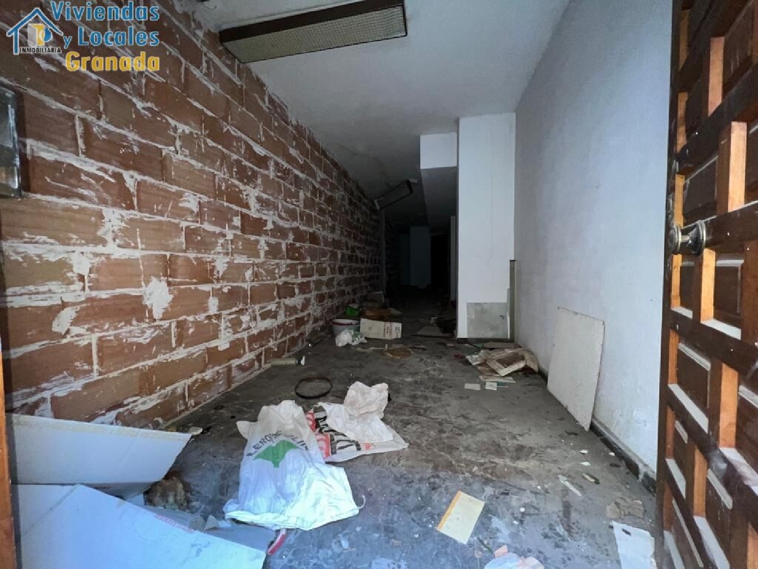 à vendre local commercial Barrio De Granada Alacantí 2