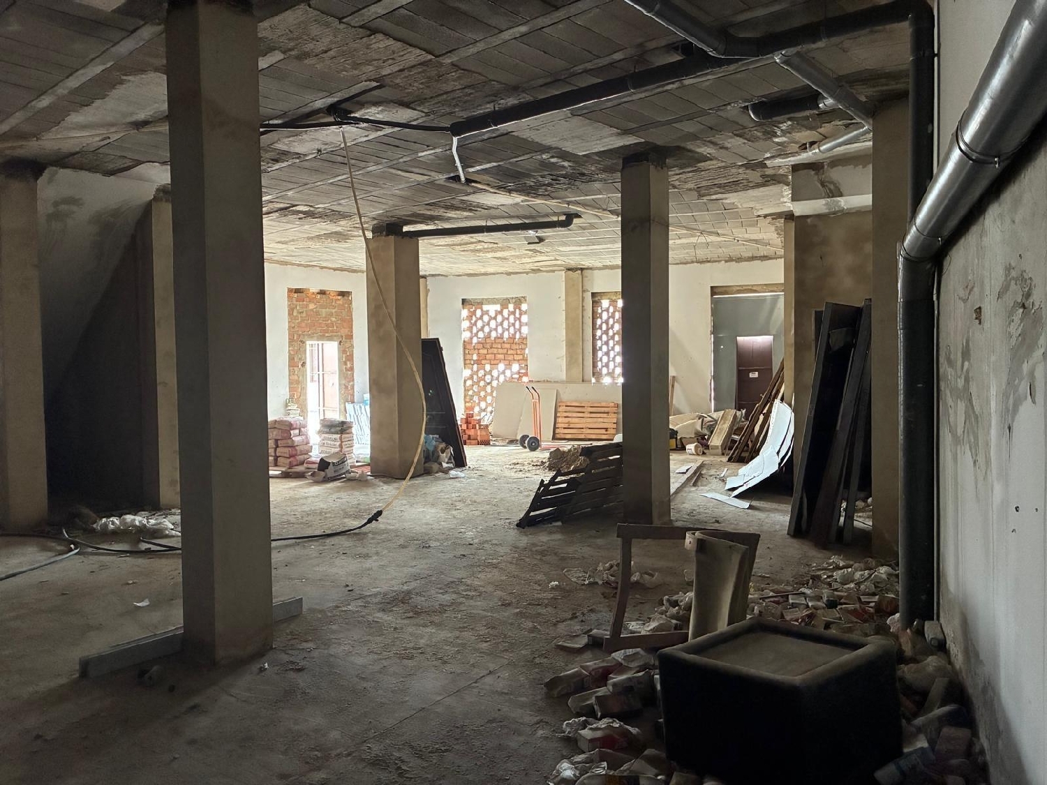  à vendre local commercial Beas Condado (El) 5