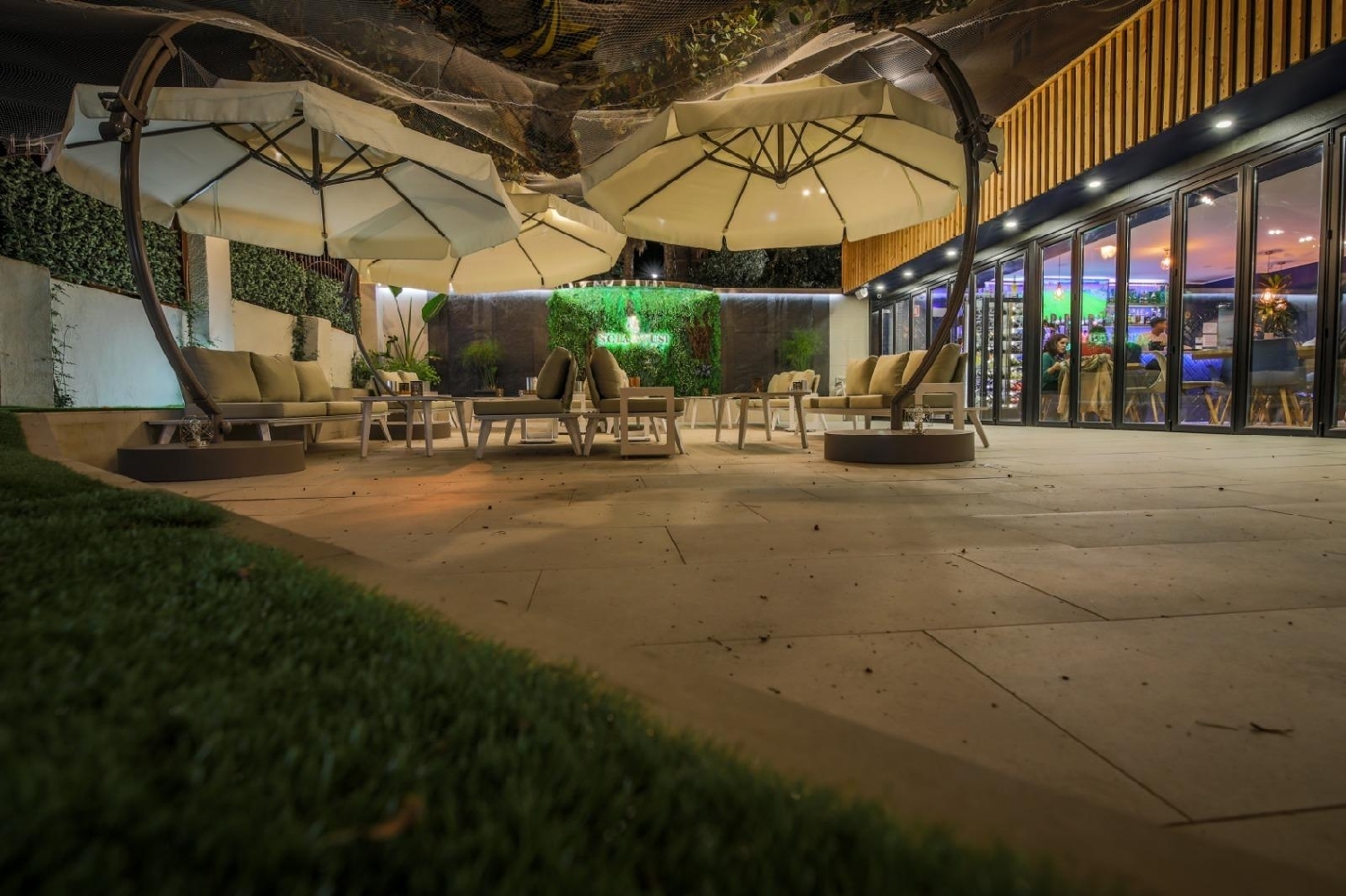 en venta local Benidorm Marina Baixa 4