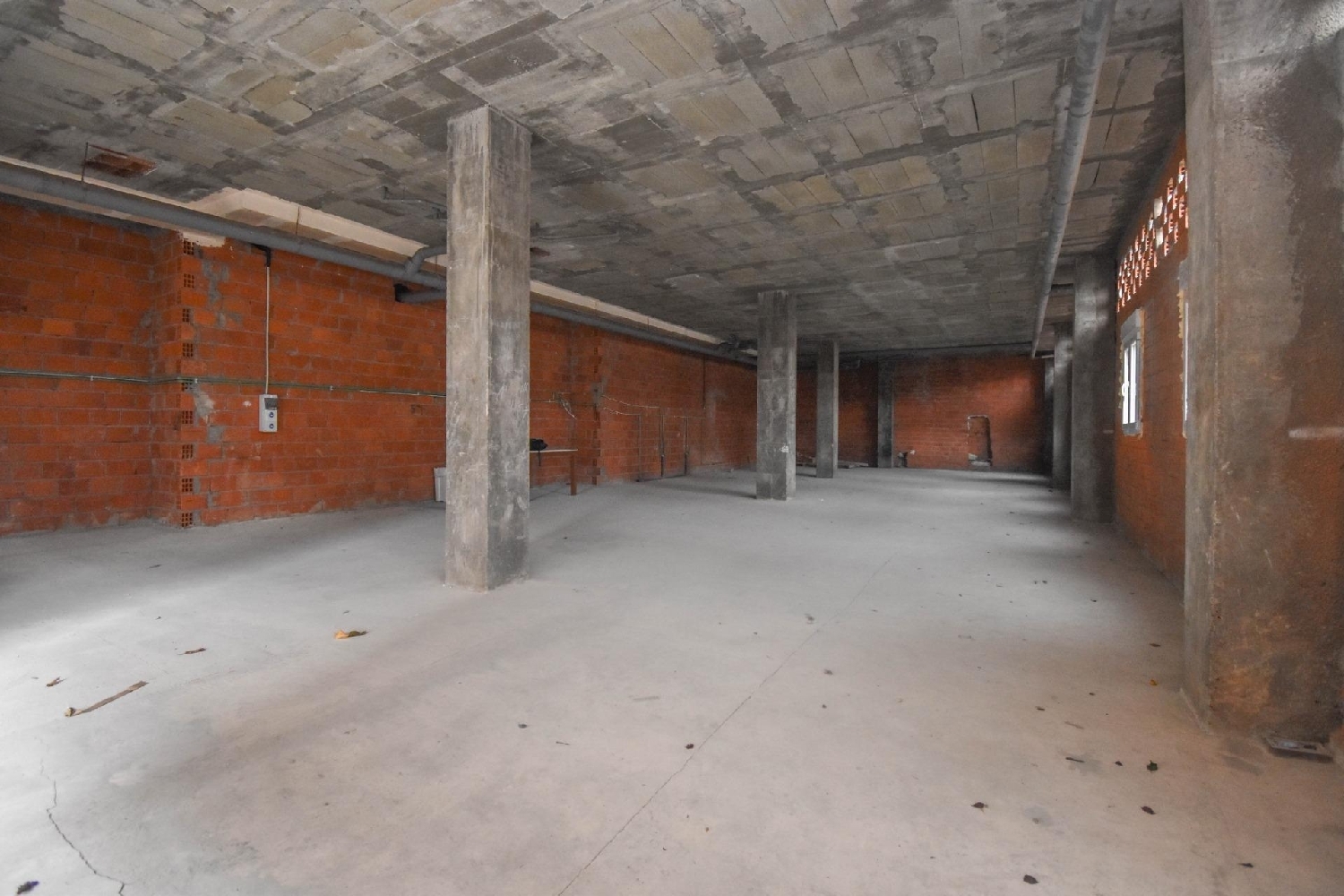  te koop bedrijfsruimte Cambre Coruña 8