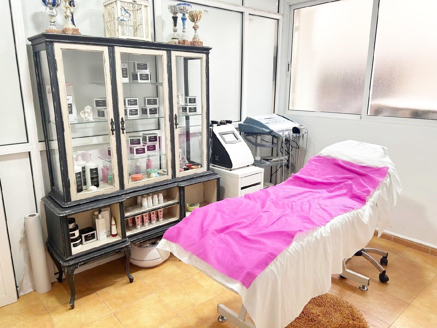  te koop bedrijfsruimte Camp De Lliria Camp De Túria 7