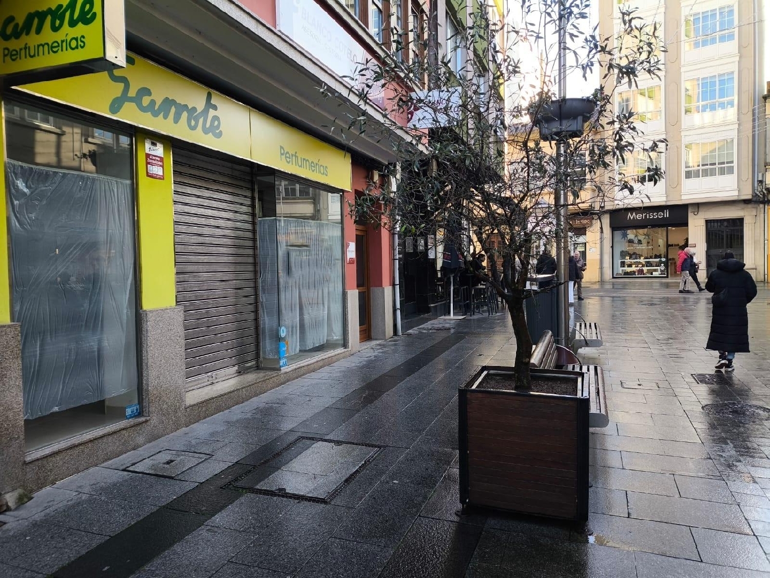  te koop bedrijfsruimte Carballo Bergantiños 3