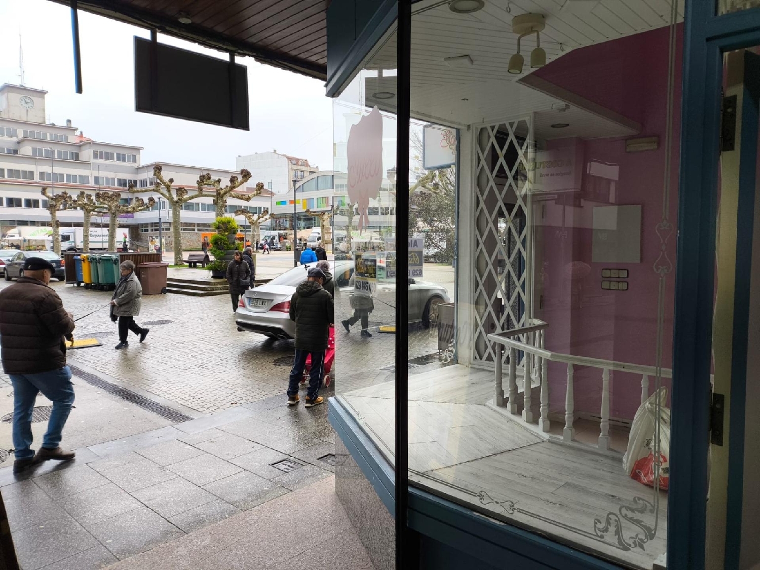  te koop bedrijfsruimte Carballo Bergantiños 3