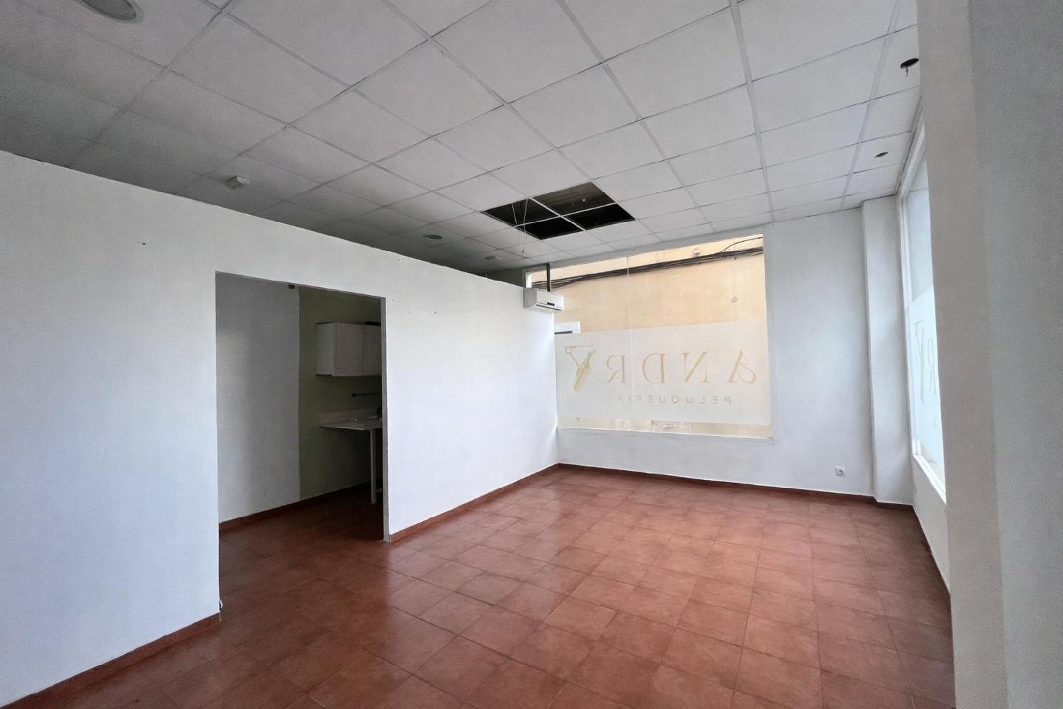  for sale commercial premise Carcaixent Ribera Alta 4