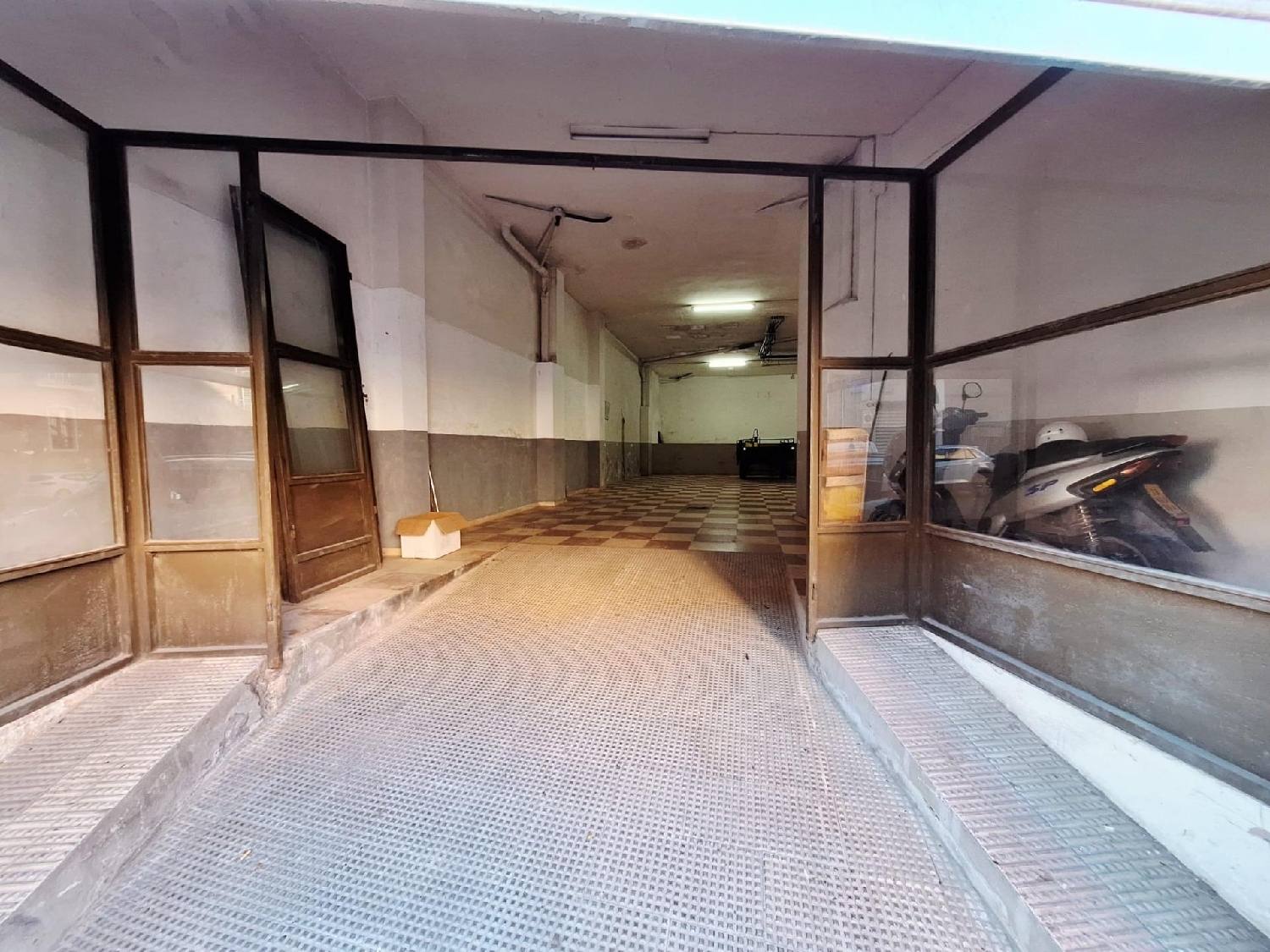  te koop bedrijfsruimte Carcaixent Ribera Alta 8