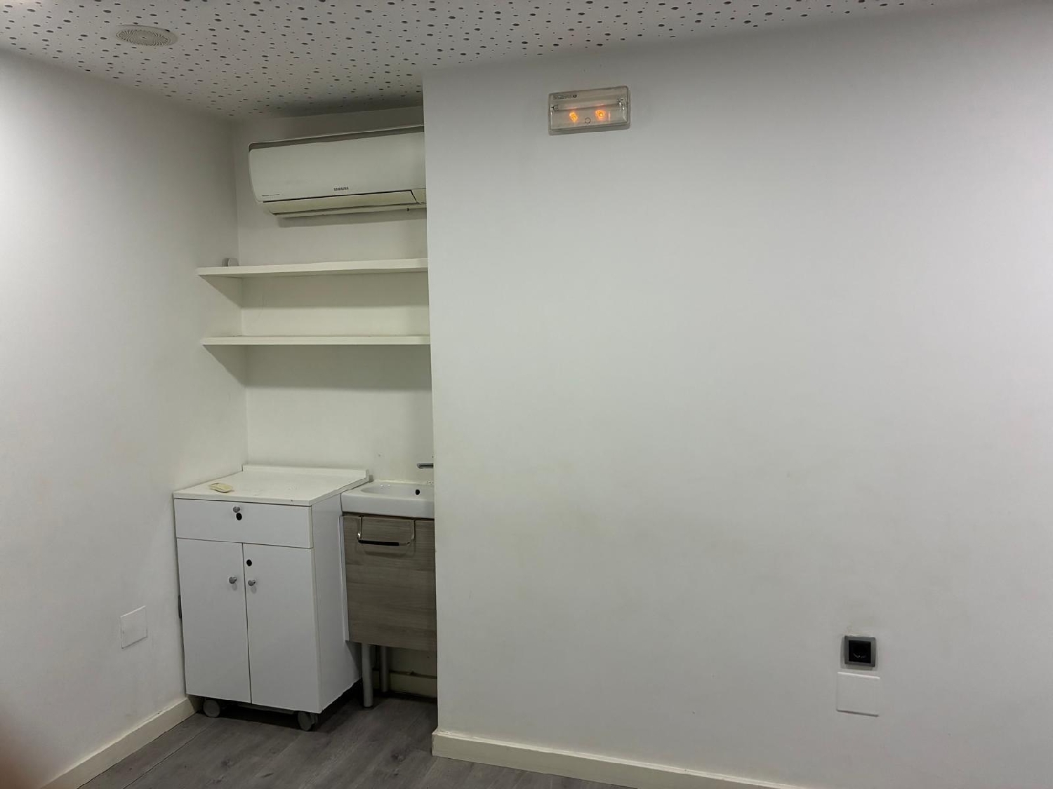  for sale commercial premise Castrillo De Murcia Odra-Pisuerga 6