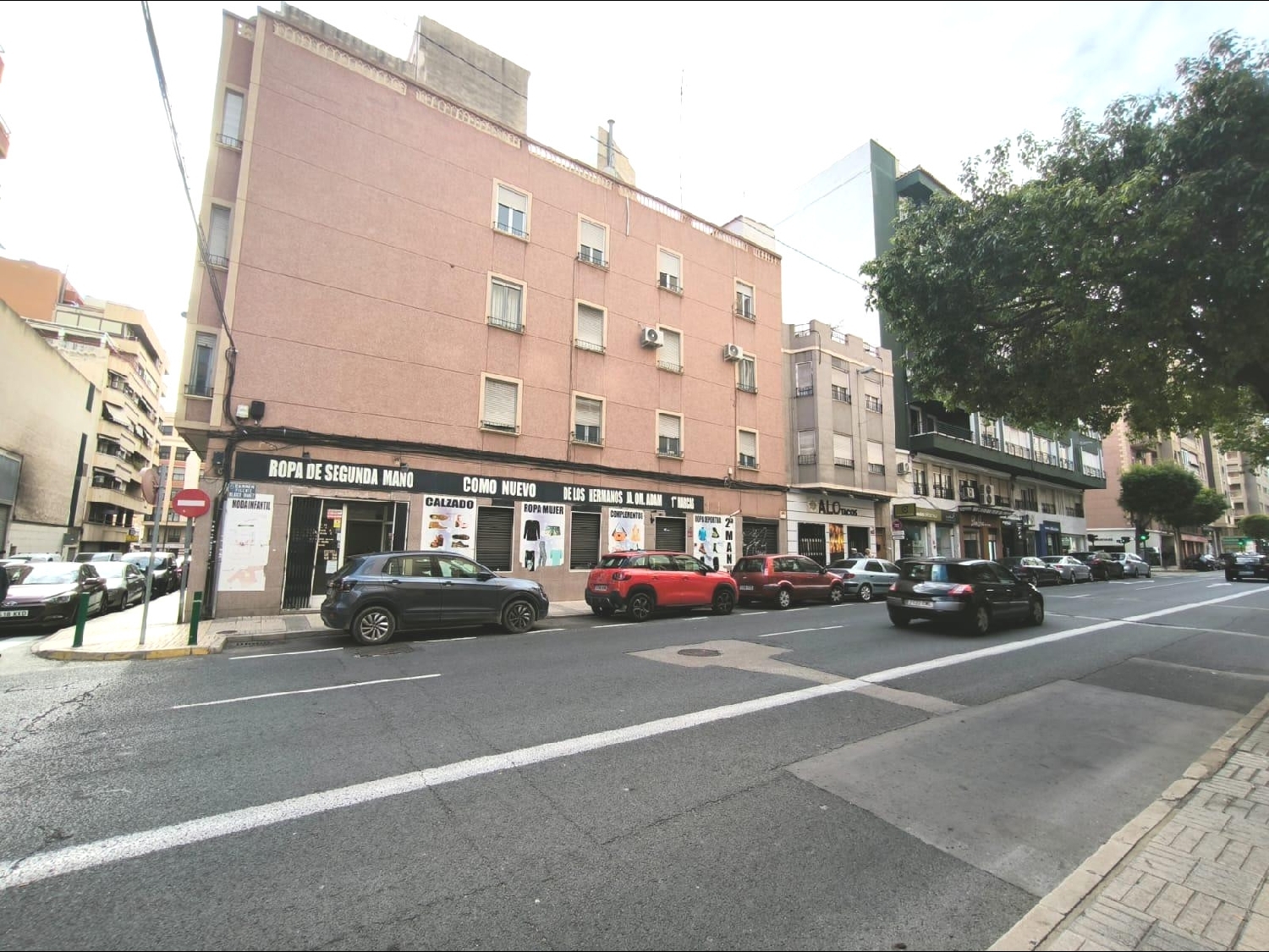  till salu lokal Cheda Arzúa 2