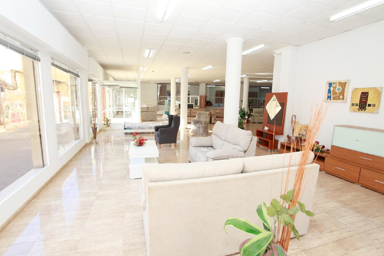 for sale commercial premise Comunión Añana 7