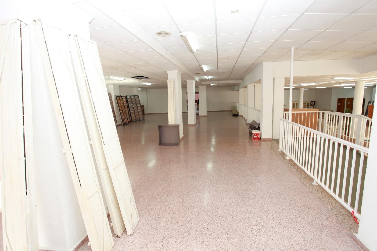 for sale commercial premise Comunión Añana 5