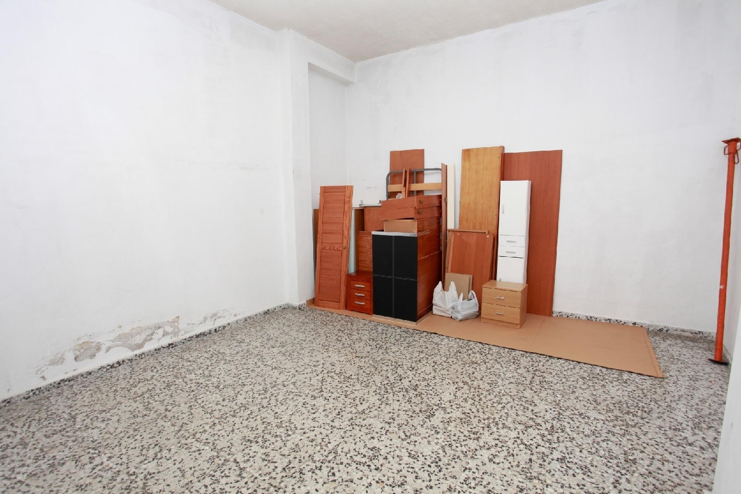 for sale commercial premise Comunión Añana 8