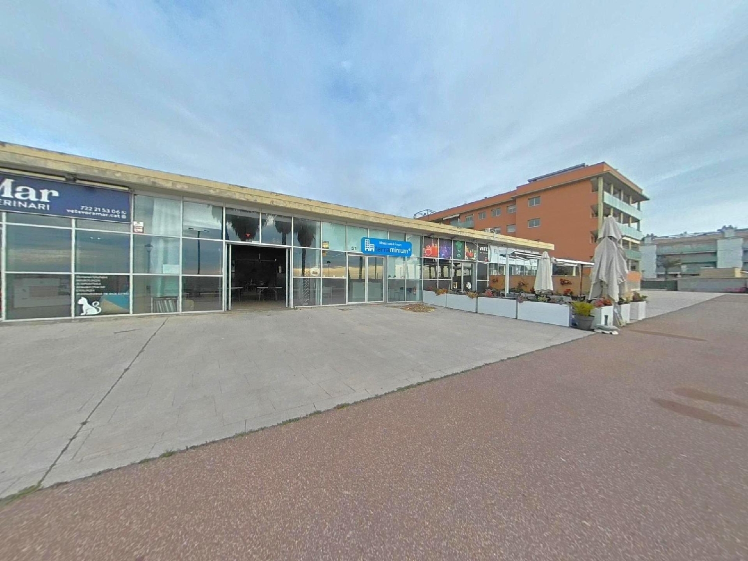  en venta local Cubelles Garraf 3