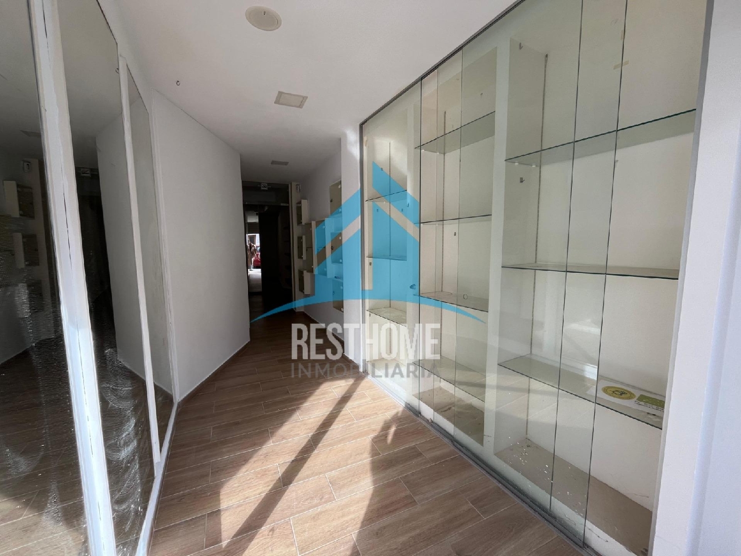  till salu lokal Cullera Ribera Baixa 2