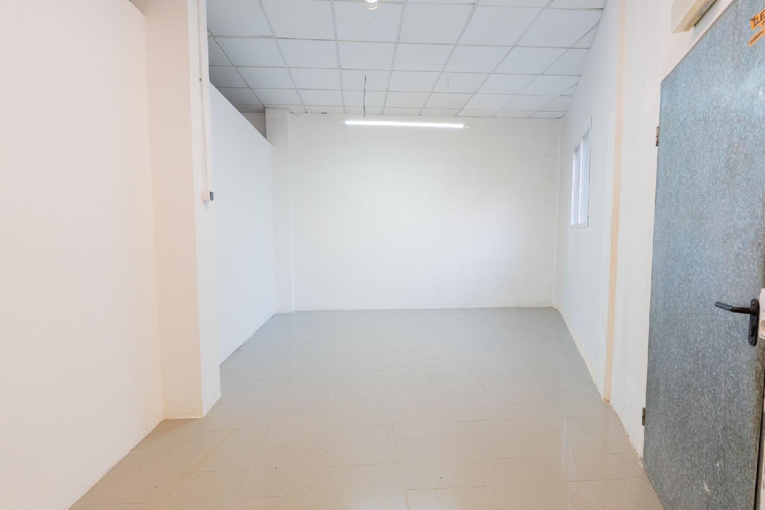 for sale commercial premise Deltebre Baix Ebre 8