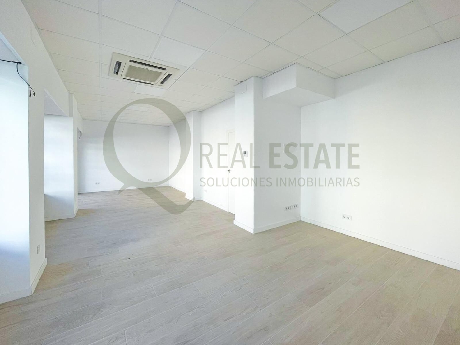 te koop bedrijfsruimte El Campello Alacantí 5