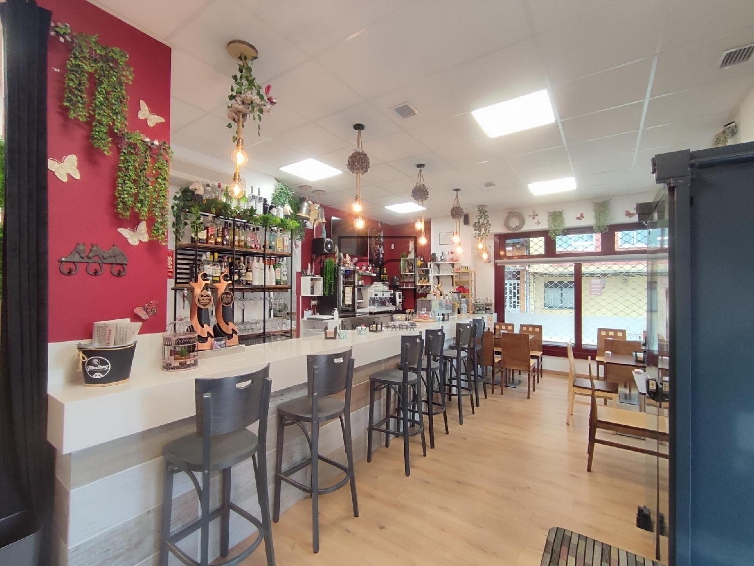  te koop bedrijfsruimte Ferrol Bergantiños 5