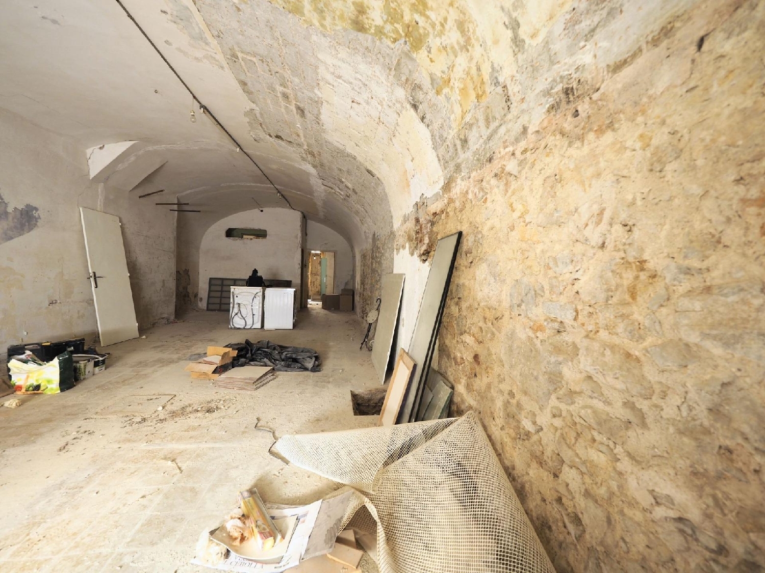  te koop bedrijfsruimte Figueres Alt Empordà 3